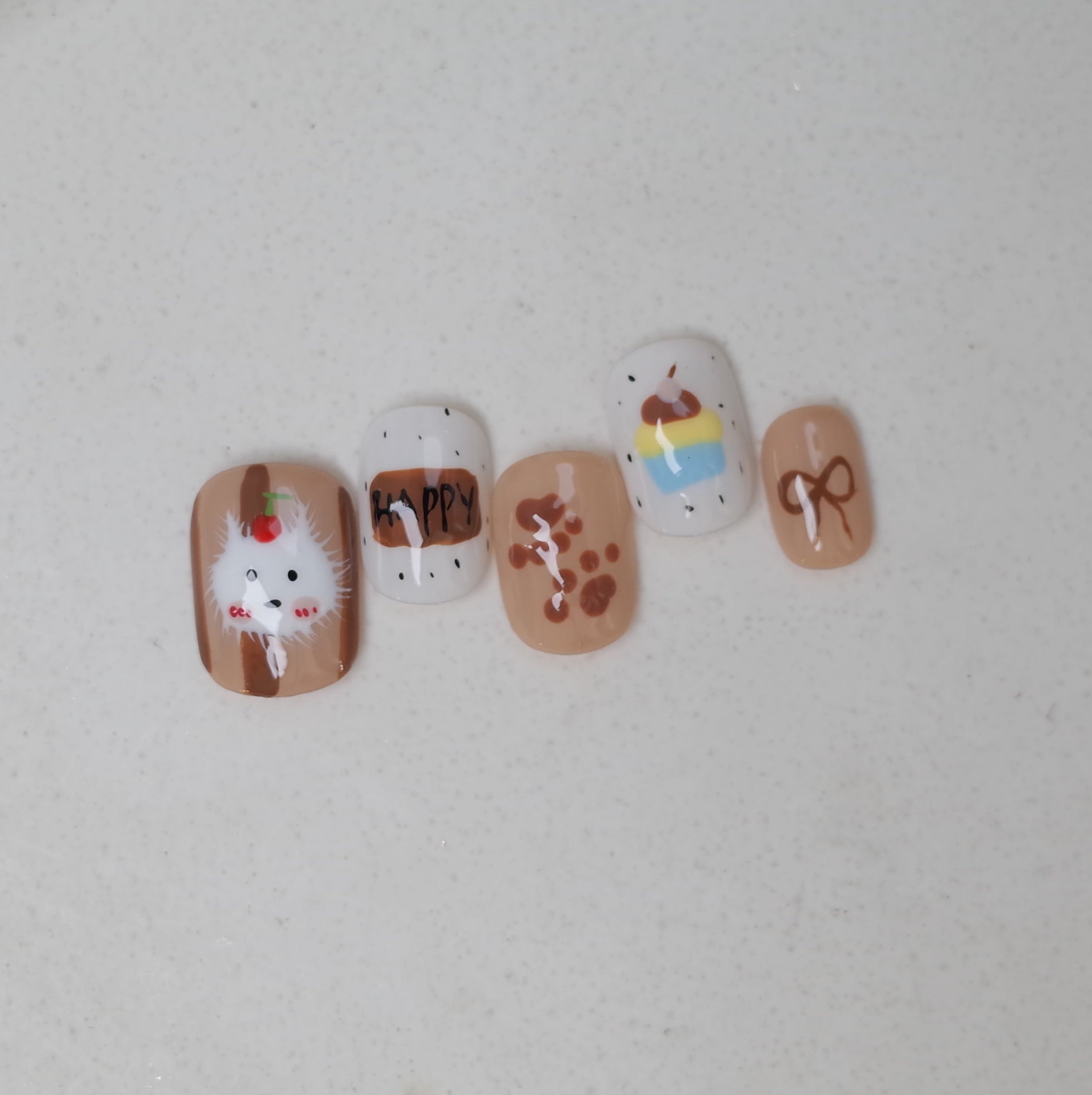 Vlei Nails round press on nails