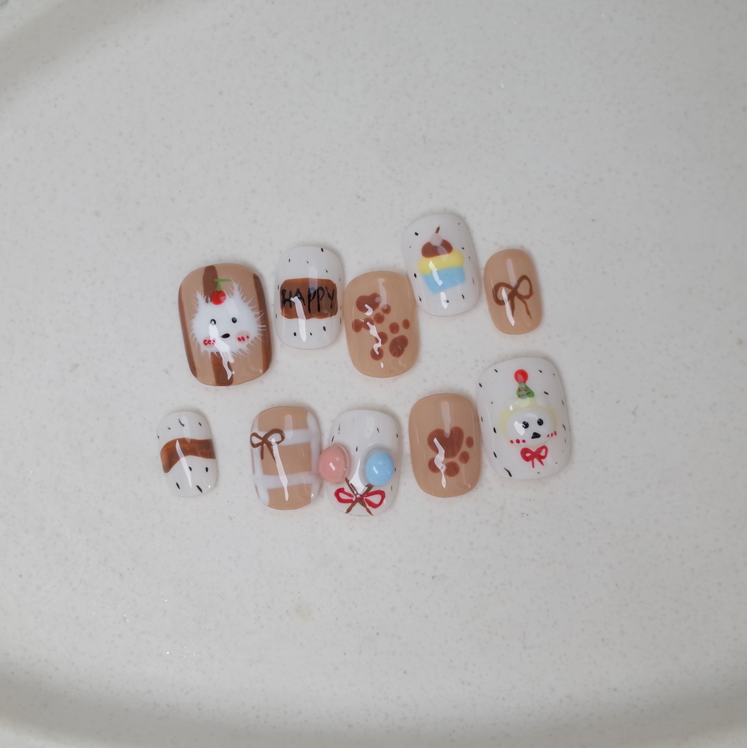Vlei Nails round press on nails