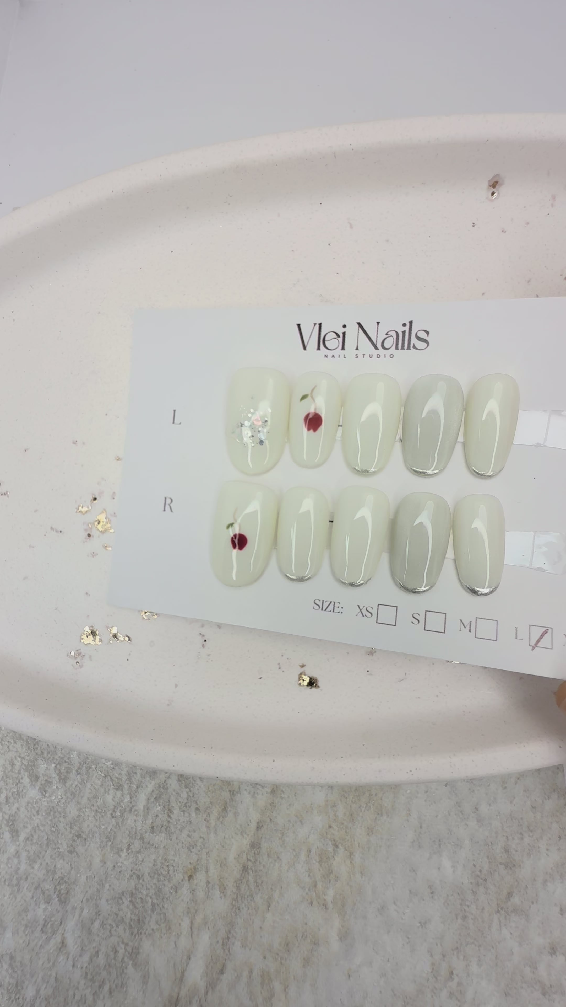 Tulip Dream Almond press on nails