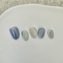 Cat EyeYZ-Blue Frostpress-on nails in soft pastel blue with magnetic shimmer