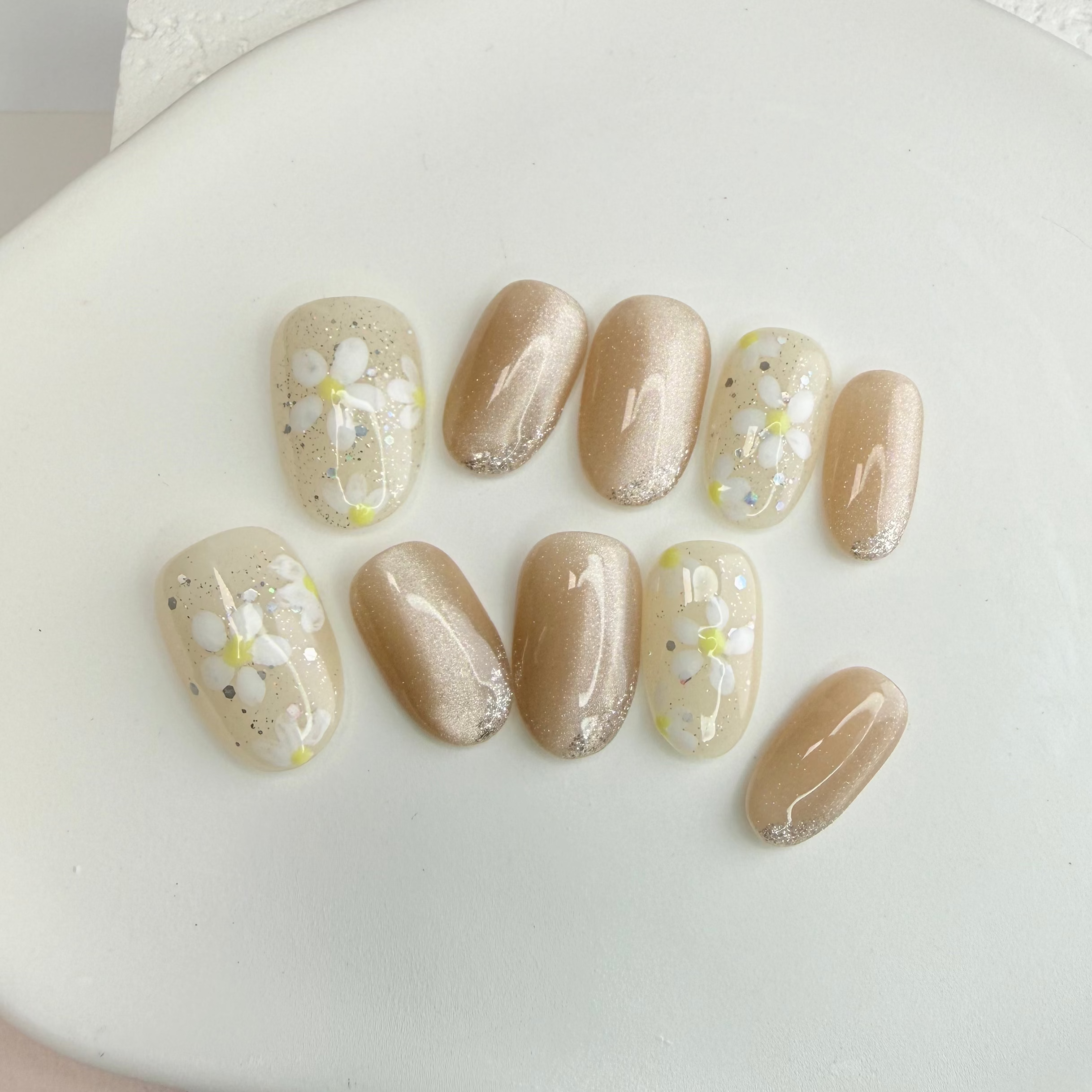 Milky Champagne Glow